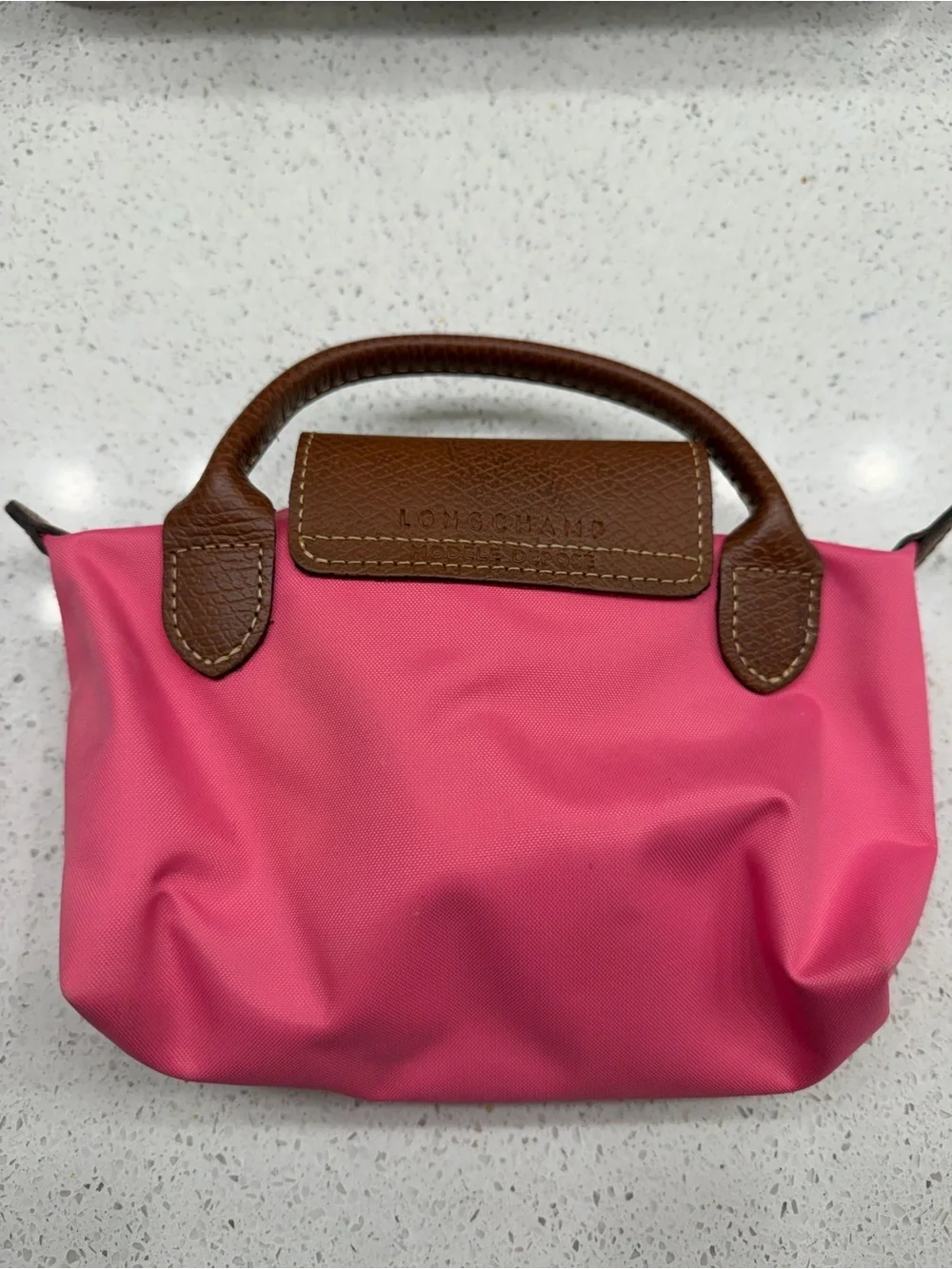Longchamp compact authentic